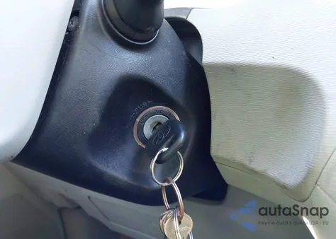 2011 Toyota Sienna Le V6 from USA, damaged, VIN 5TDKK3DC7BS024031